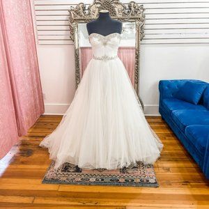 Casablanca Wedding Dress Ball Gown, Tulle Off Whi… - image 1